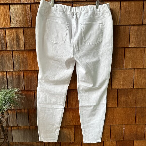 EUC Eileen Fisher White Denim Elastic Waist Pull On Jeans in Women's X-Large - Picture 5 of 7